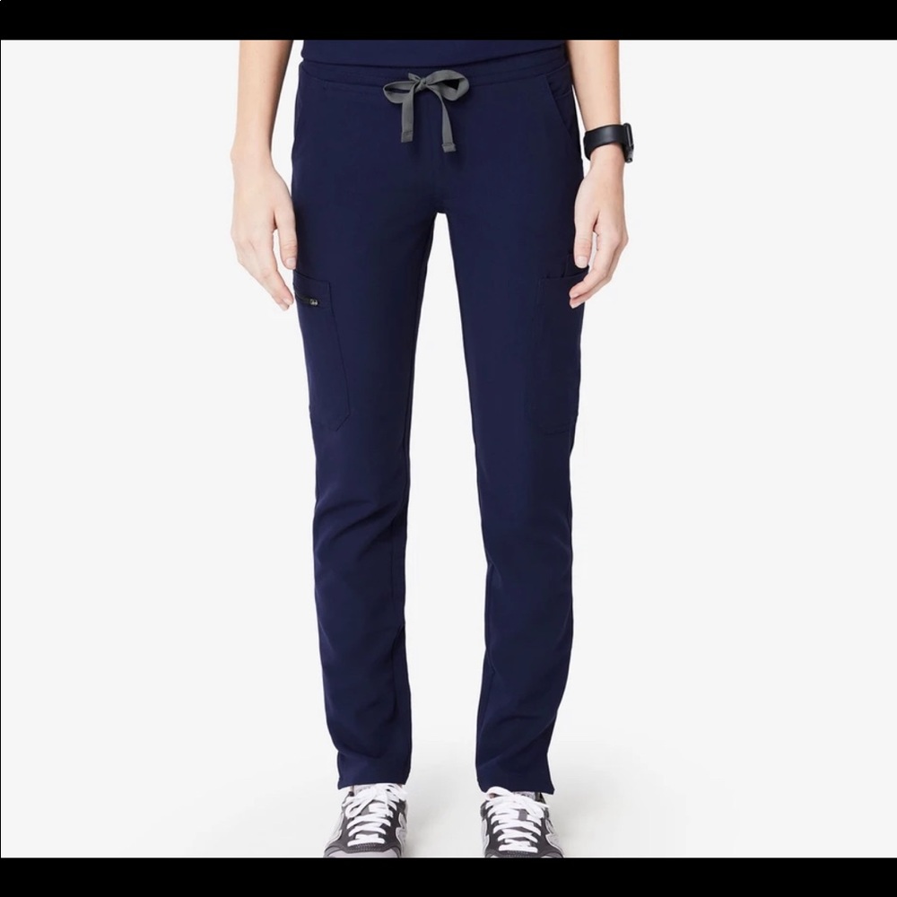 Figs Yola™ Skinny Scrub Pants in Navy Blue Size M Petite